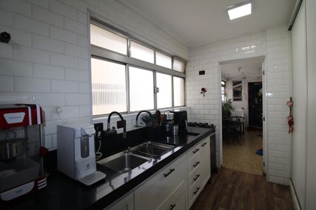 Apartamento à venda com 123m², 3 quartos e 1 vagaCozinha