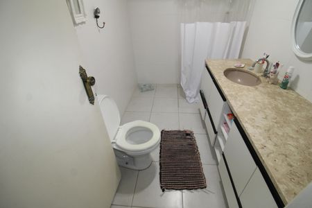 Apartamento à venda com 123m², 3 quartos e 1 vagaBanheiro
