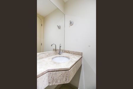 Apartamento para alugar com 150m², 3 quartos e 2 vagas Apartamento para alugar com 150m², 3 quartos e 2 vagasLavabo