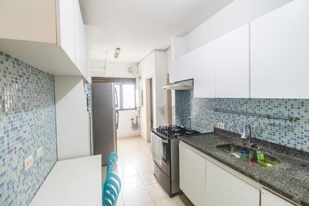 Apartamento para alugar com 150m², 3 quartos e 2 vagas Apartamento para alugar com 150m², 3 quartos e 2 vagasCozinha
