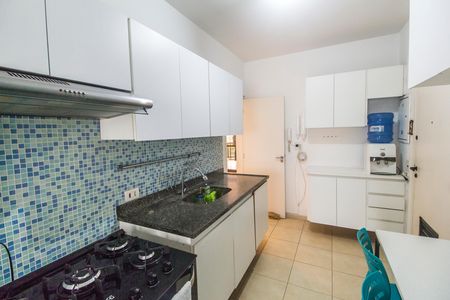 Apartamento para alugar com 150m², 3 quartos e 2 vagas Apartamento para alugar com 150m², 3 quartos e 2 vagasCozinha