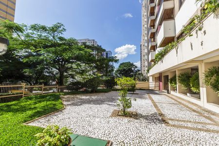 Apartamento para alugar com 150m², 3 quartos e 2 vagas Apartamento para alugar com 150m², 3 quartos e 2 vagasÁrea comum