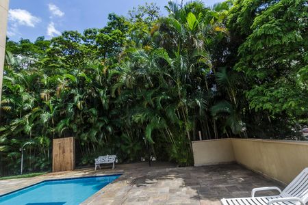 Apartamento para alugar com 150m², 3 quartos e 2 vagas Apartamento para alugar com 150m², 3 quartos e 2 vagasPiscina