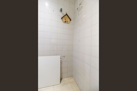 Apartamento para alugar com 150m², 3 quartos e 2 vagas Apartamento para alugar com 150m², 3 quartos e 2 vagasBanheiro de serviço