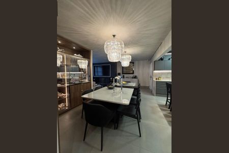 Apartamento à venda com 158m², 2 quartos e 1 vaga Apartamento à venda com 158m², 2 quartos e 1 vagaSala de Jantar