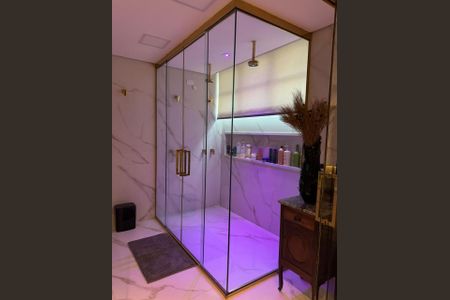 Apartamento à venda com 158m², 2 quartos e 1 vaga Apartamento à venda com 158m², 2 quartos e 1 vagaBanheiro