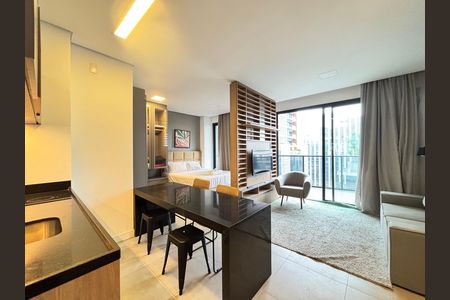 Studio de kitnet/studio para alugar com 1 quarto, 42m² em Vila Olímpia, São Paulo