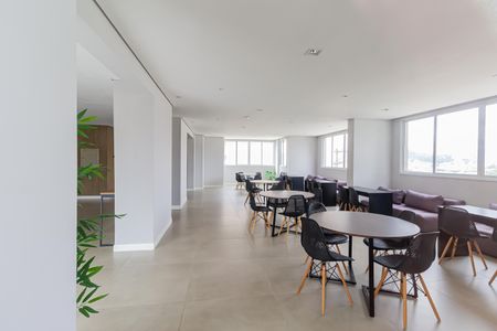Apartamento para alugar com 42m², 2 quartos e 1 vagaÁrea comum - Salão de festas