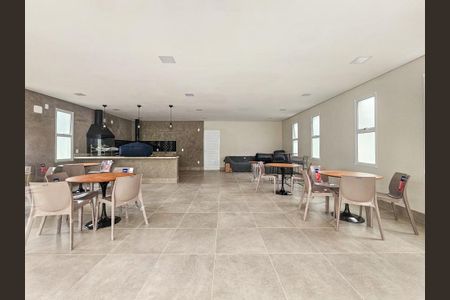 Apartamento à venda com 52m², 2 quartos e sem vagaÁrea comum - Salão de festas