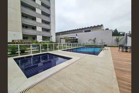 Apartamento à venda com 52m², 2 quartos e sem vagaÁrea comum - Piscina