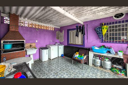 Casa para alugar com 200m², 4 quartos e 3 vagas Casa para alugar com 200m², 4 quartos e 3 vagasÁrea de Serviço