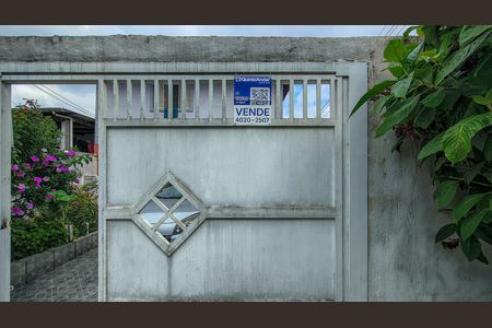 Casa para alugar com 200m², 4 quartos e 3 vagas Casa para alugar com 200m², 4 quartos e 3 vagasPlaquinha Instalada