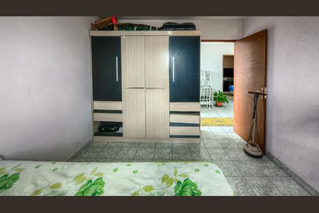 Casa para alugar com 200m², 4 quartos e 3 vagas Casa para alugar com 200m², 4 quartos e 3 vagasQuarto 1