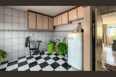 Casa para alugar com 200m², 4 quartos e 3 vagas Casa para alugar com 200m², 4 quartos e 3 vagasCozinha