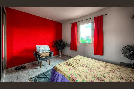 Casa para alugar com 200m², 4 quartos e 3 vagas Casa para alugar com 200m², 4 quartos e 3 vagasQuarto 2
