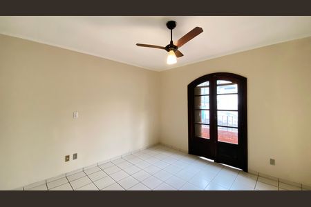 Casa para alugar com 100m², 3 quartos e 2 vagas Casa para alugar com 100m², 3 quartos e 2 vagasQuarto 1