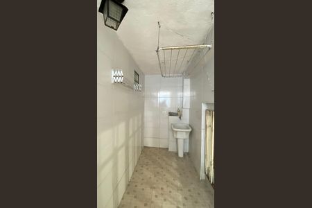 Casa para alugar com 100m², 3 quartos e 2 vagas Casa para alugar com 100m², 3 quartos e 2 vagasÁrea de Serviço