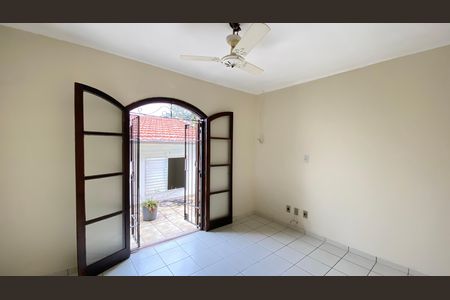 Casa para alugar com 100m², 3 quartos e 2 vagas Casa para alugar com 100m², 3 quartos e 2 vagasQuarto 2