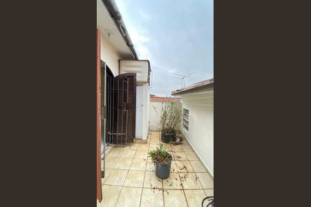 Casa para alugar com 100m², 3 quartos e 2 vagas Casa para alugar com 100m², 3 quartos e 2 vagasVaranda do Quarto 2
