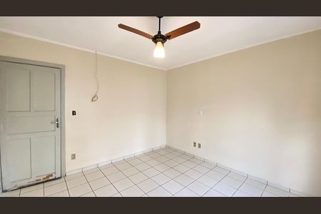 Casa para alugar com 100m², 3 quartos e 2 vagas Casa para alugar com 100m², 3 quartos e 2 vagasQuarto 1