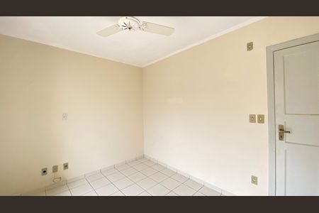 Casa para alugar com 100m², 3 quartos e 2 vagas Casa para alugar com 100m², 3 quartos e 2 vagasQuarto 2