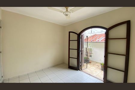 Casa para alugar com 100m², 3 quartos e 2 vagas Casa para alugar com 100m², 3 quartos e 2 vagasQuarto 2