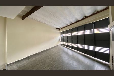 Casa para alugar com 100m², 3 quartos e 2 vagas Casa para alugar com 100m², 3 quartos e 2 vagasGaragem