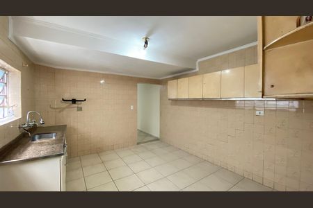 Casa para alugar com 100m², 3 quartos e 2 vagas Casa para alugar com 100m², 3 quartos e 2 vagasCozinha