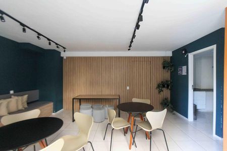 Apartamento à venda com 35m², 2 quartos e sem vaga Apartamento à venda com 35m², 2 quartos e sem vagaÁrea comum - Salão de festas