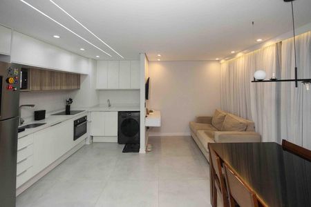 Apartamento à venda com 35m², 2 quartos e sem vaga Apartamento à venda com 35m², 2 quartos e sem vagaSala e Cozinha