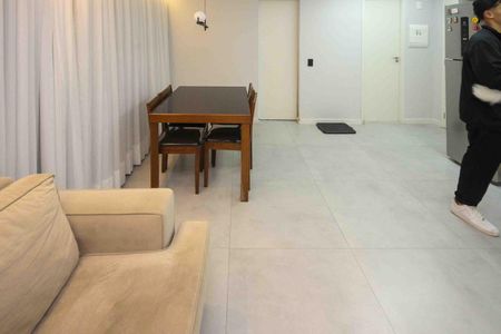Apartamento à venda com 35m², 2 quartos e sem vaga Apartamento à venda com 35m², 2 quartos e sem vagaSala