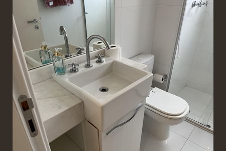 Apartamento à venda com 90m², 2 quartos e 2 vagas Apartamento à venda com 90m², 2 quartos e 2 vagasBanheiro