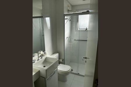 Apartamento à venda com 90m², 2 quartos e 2 vagas Apartamento à venda com 90m², 2 quartos e 2 vagasBanheiro