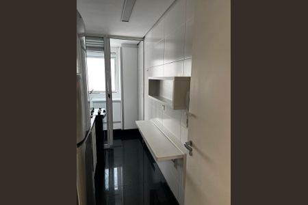 Apartamento à venda com 90m², 2 quartos e 2 vagas Apartamento à venda com 90m², 2 quartos e 2 vagasÁrea de Serviço
