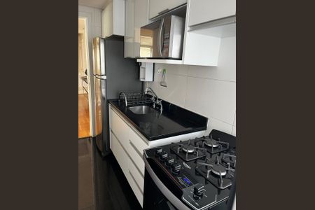 Apartamento à venda com 90m², 2 quartos e 2 vagas Apartamento à venda com 90m², 2 quartos e 2 vagasCozinha