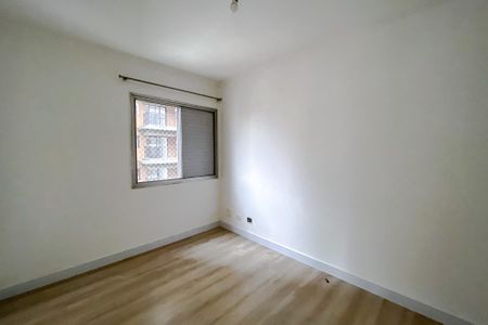 Quarto 1 de apartamento para alugar com 2 quartos, 54m² em Perdizes, São Paulo