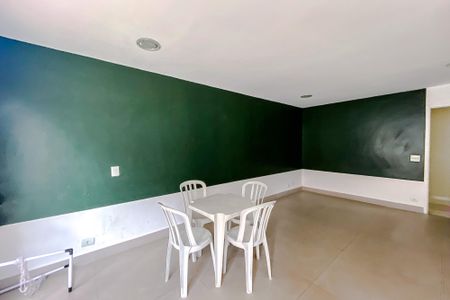 Apartamento para alugar com 54m², 2 quartos e 1 vagaÁrea comum