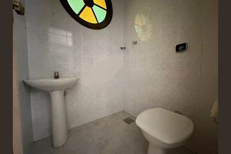 Casa para alugar com 300m², 4 quartos e 2 vagas