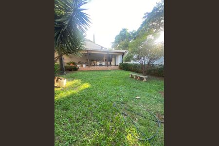Casa para alugar com 300m², 4 quartos e 2 vagas