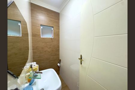 Casa para alugar com 200m², 4 quartos e 2 vagas Casa para alugar com 200m², 4 quartos e 2 vagasBanheiro 5