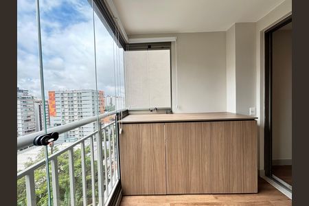 Apartamento para alugar com 35m², 1 quarto e 1 vagaVaranda