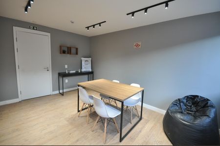 Studio para alugar com 20m², 1 quarto e sem vagaCoorking
