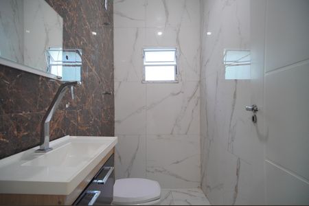Banheiro de casa para alugar com 1 quarto, 70m² em Santa Teresa, São Leopoldo