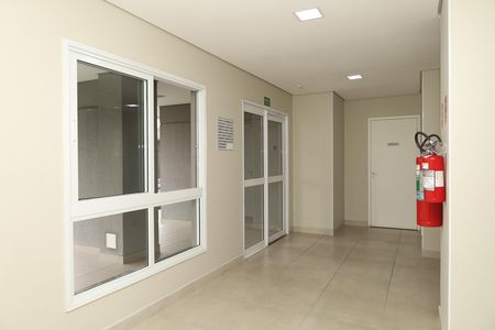 Apartamento à venda com 47m², 2 quartos e 1 vagaÁrea comum - Saguão do prédio