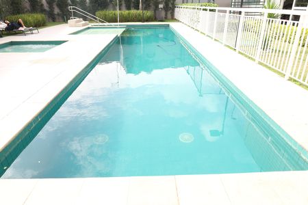 Apartamento à venda com 47m², 2 quartos e 1 vagaÁrea comum - Piscina