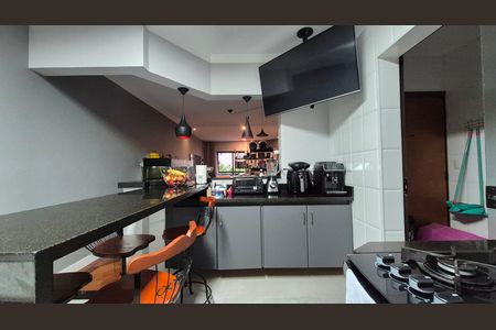 Apartamento à venda com 118m², 3 quartos e 3 vagas Apartamento à venda com 118m², 3 quartos e 3 vagasCozinha