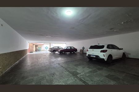 Apartamento à venda com 118m², 3 quartos e 3 vagas Apartamento à venda com 118m², 3 quartos e 3 vagasGaragem