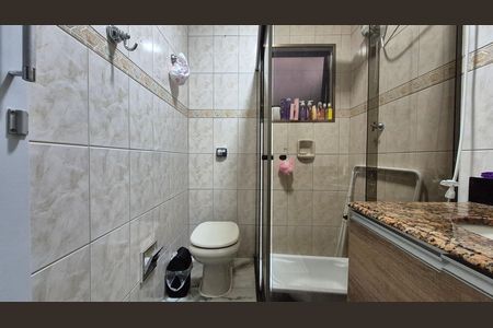 Apartamento à venda com 118m², 3 quartos e 3 vagas Apartamento à venda com 118m², 3 quartos e 3 vagasBanheiro