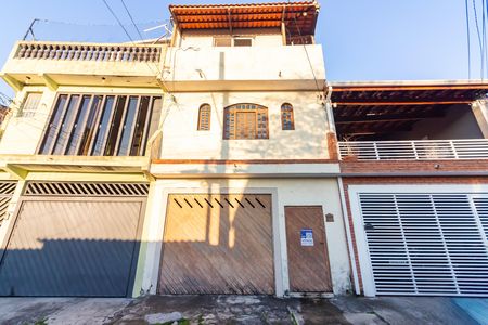 Fachada de casa à venda com 3 quartos, 250m² em Jardim D’abril, Osasco