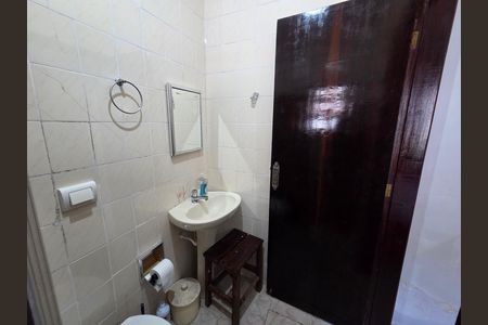 Casa para alugar com 130m², 3 quartos e 2 vagas Casa para alugar com 130m², 3 quartos e 2 vagasBanheiro da Suíte 1